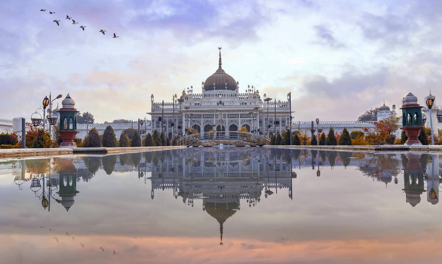 Hotel Crystal Suites